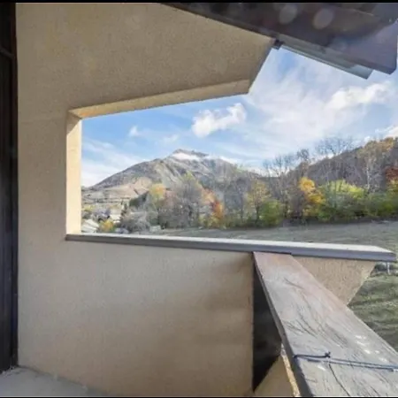 Tres Jolie Duplex A
